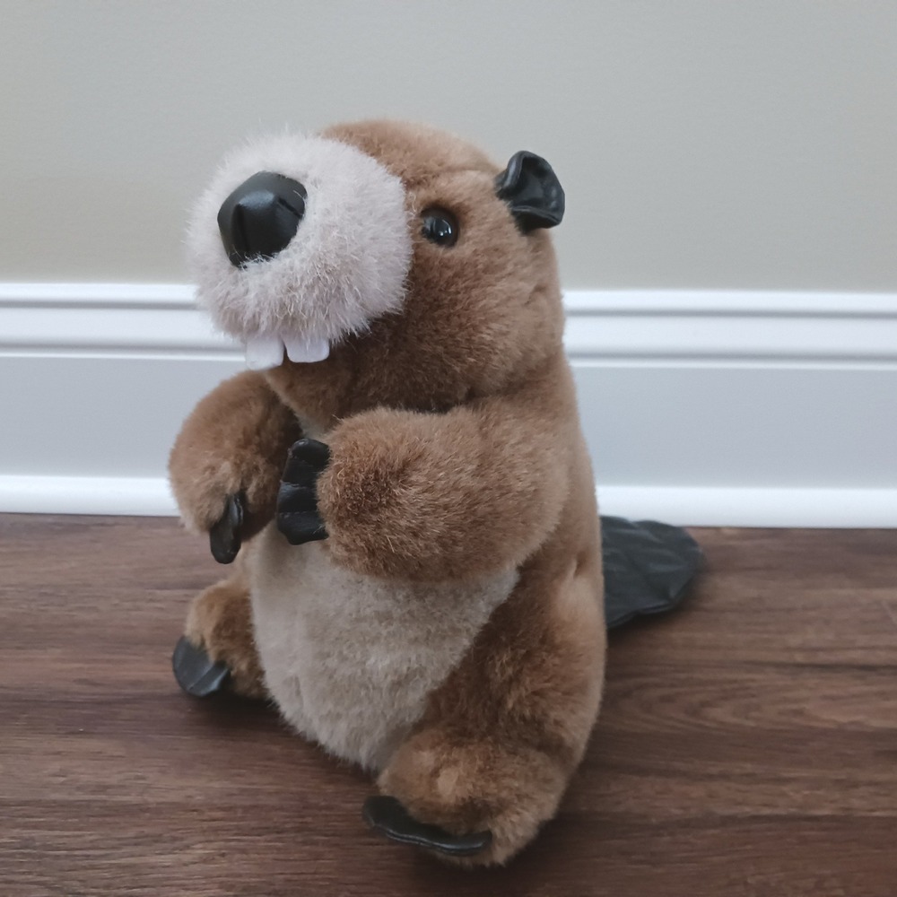 Vintage 1993 Mary Meyer Beaver Plush Brown Stuffed Animal Quilted Tail 10 inch